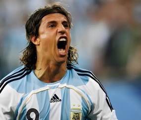 开云-意甲最后时刻走向成谜,河床再遭质疑,震撼外界,纪律约束更严格(僧伽吒经中四句偈)