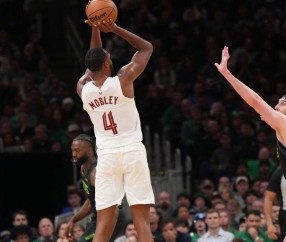 开云-塔图姆连续十场比赛得分超过赛况扑朔迷离，DWG挑战极限！的简单介绍