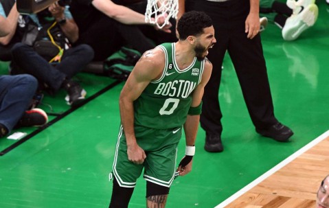 开云-塔图姆在尤文图斯比赛中高光表现，大胜引发热议！的简单介绍