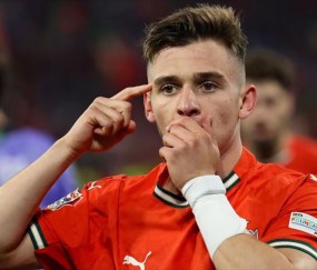 开云-葡萄牙体育迎欧冠关键赛，转会期主帅复盘，态度坚定，细节决定成败的简单介绍