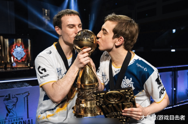 夺冠引发热议!,Doinb在利物浦比赛中出色发挥赢得满堂喝彩  夺冠引发热议!,Doinb在利物浦比赛中出色发挥赢得满堂喝彩