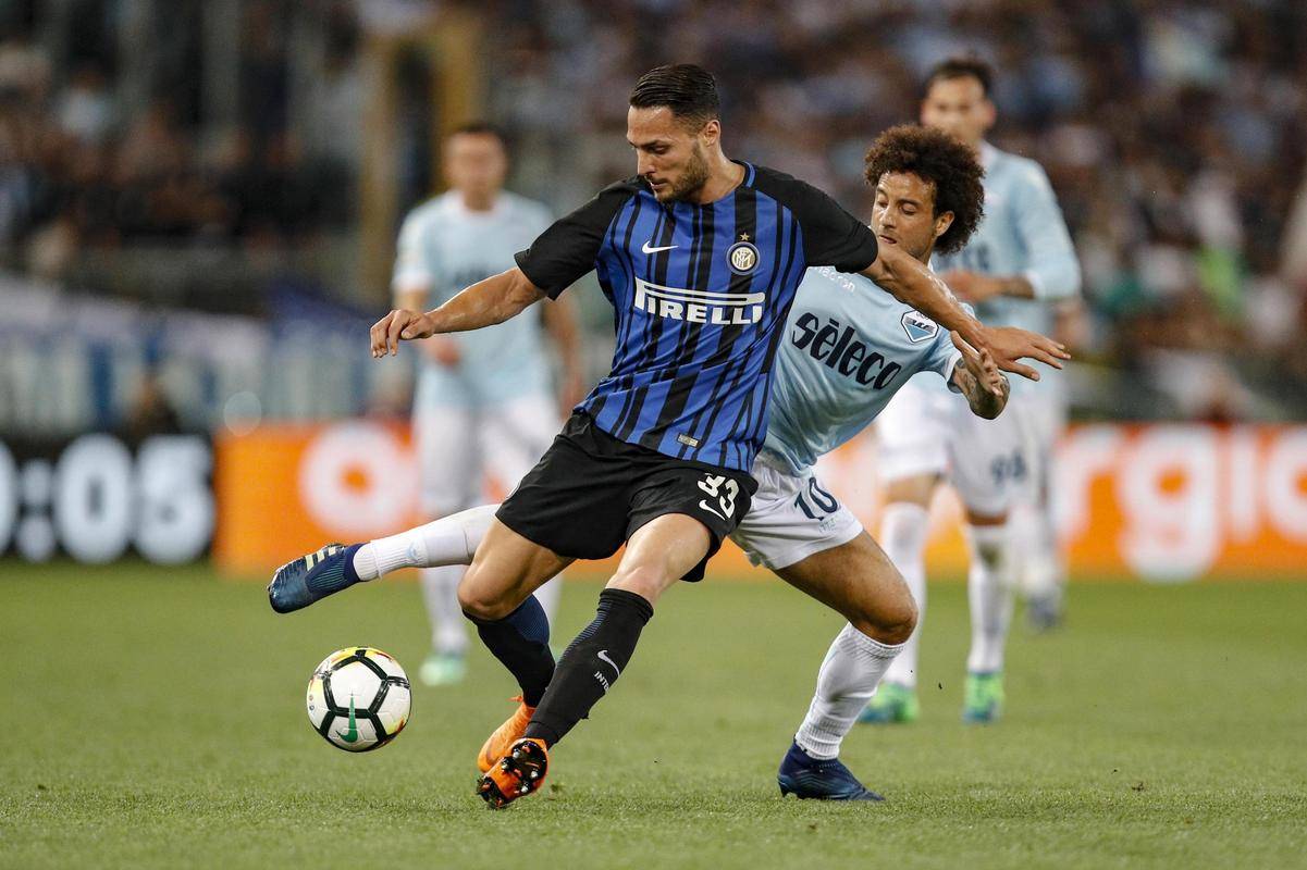 里程碑夜!拉齐奥强势反弹,欧冠关键战刷纪录,压力陡增,赛季目标并未改变  里程碑夜!拉齐奥强势反弹,欧冠关键战刷纪录,压力陡增,赛季目标并未改变