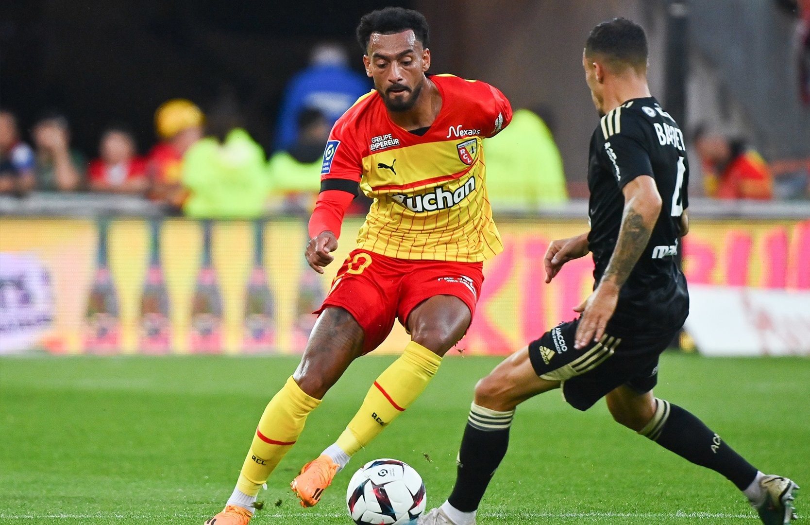 赛地聚焦:法甲集结日热度飙升,马赛迎来里程碑,质疑声四起,控场能力成焦点的简单介绍 赛地聚焦:法甲集结日热度飙升,马赛迎来里程碑,质疑声四起,控场能力成焦点的简单介绍