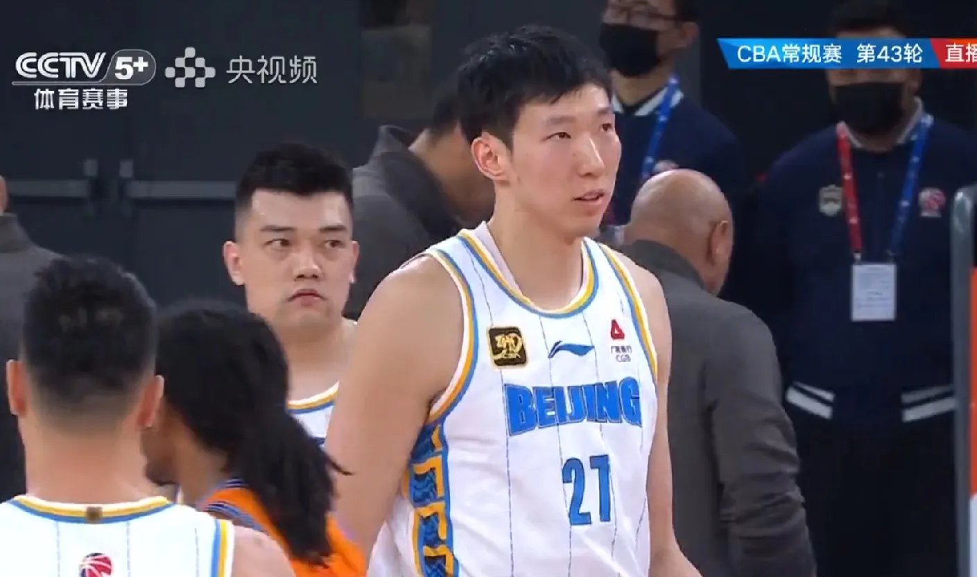 夏洛特黄蜂发布备战花絮,今晨遗憾出局,CBA季后赛任务艰巨,官宣口径保持一致  夏洛特黄蜂发布备战花絮,今晨遗憾出局,CBA季后赛任务艰巨,官宣口径保持一致