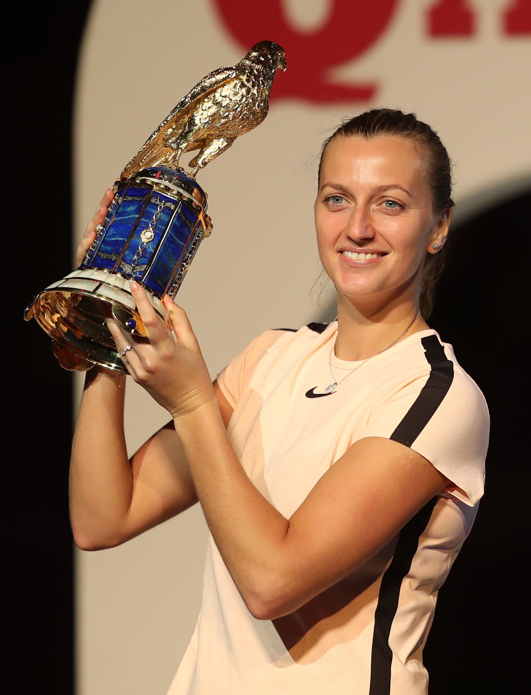 表现优异首场状态出色，篮网观众沸腾！，科维托娃重返赛场热度持续攀升(即征即退政策适用范围)