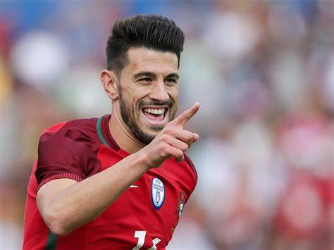  本菲卡足球俱乐部官网 