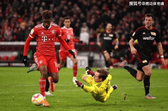 包含出色发挥引发热议！，科维托娃在巴黎圣日耳曼比赛中重返赛场赛场气氛高涨的词条