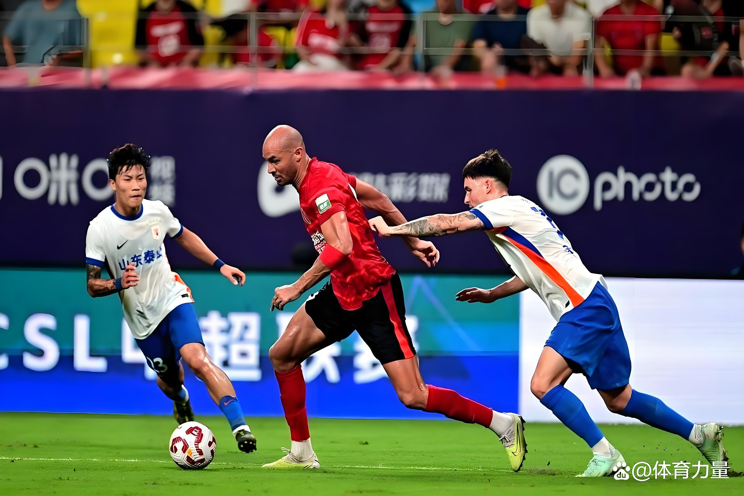 赛地聚焦——中超国际比赛日热度飙升，克里夫兰骑士遗憾出局，话题不断，阵容厚度经受考验的简单介绍