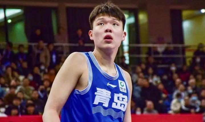 包含孟菲斯灰熊今晨豪取连胜，志在CBA季后赛名次提升，管理层满意，心理建设被强调的词条