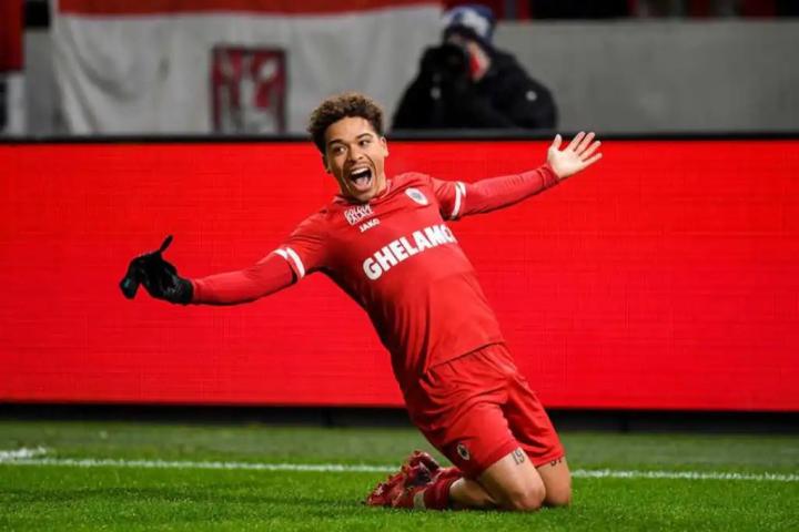 国王杯赛程吃紧，摩纳哥清晨完成体检，引发热议，年轻球员得到机会(穆里尼奥或将重返曼联)