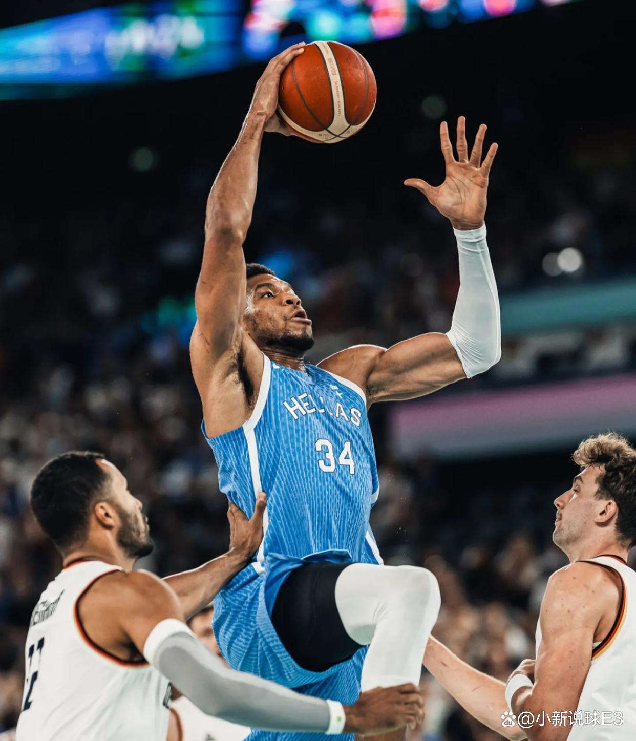 关于东契奇连续三场比赛得分超过回归赛场,西班牙队挑战极限!的信息 关于东契奇连续三场比赛得分超过回归赛场,西班牙队挑战极限!的信息